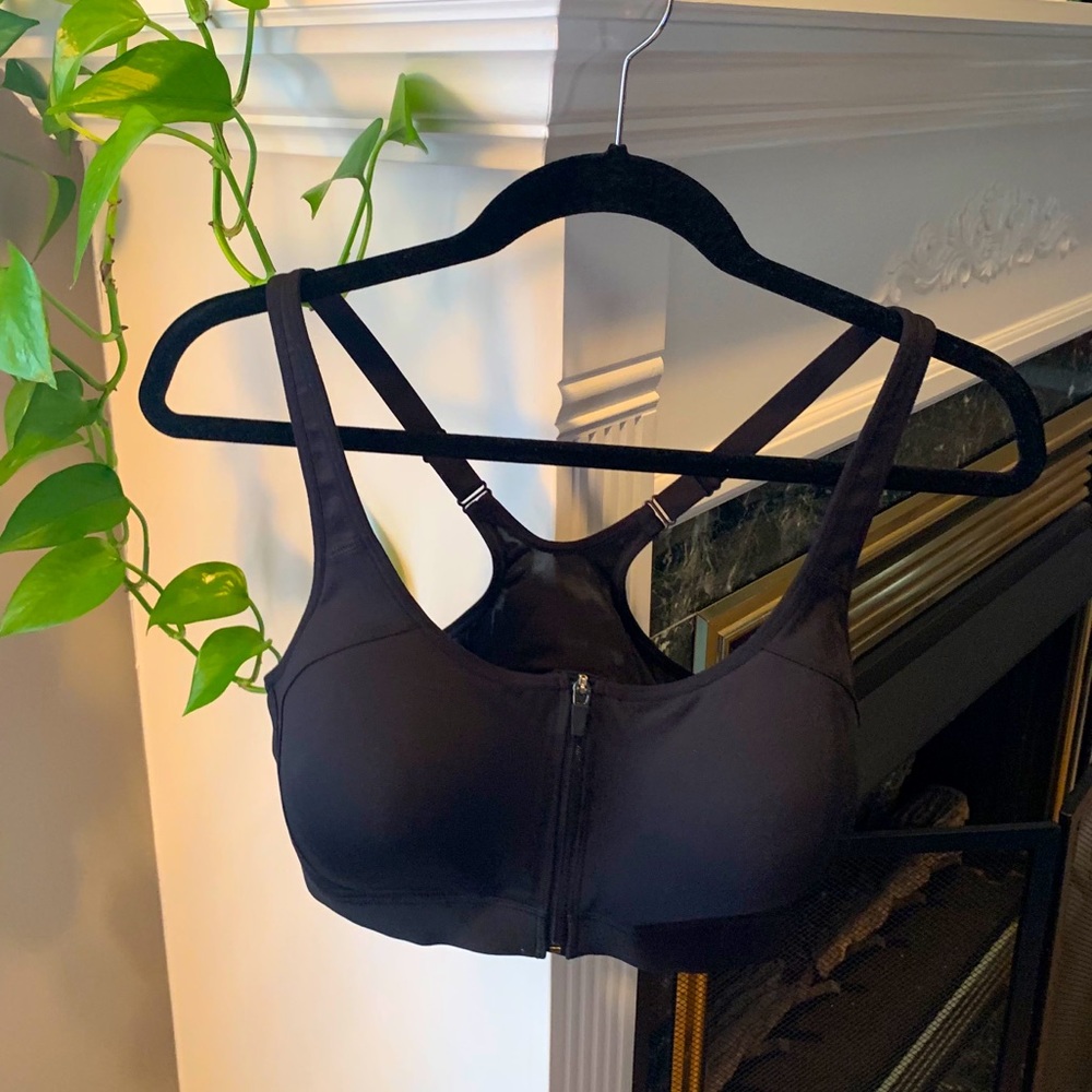 Black zip up racer back Champion sports bra XXL